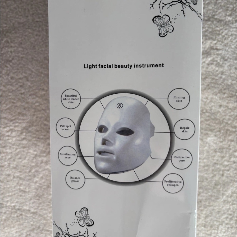 Advanced Skincare LED Mask - White